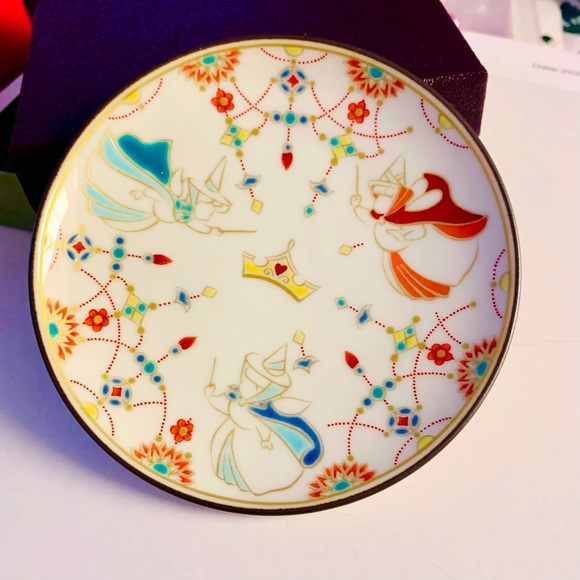Disney x Kutani Ware Collectible Plate - Sleeping Beauty Fairies Limited Edition - Picture 1 of 7